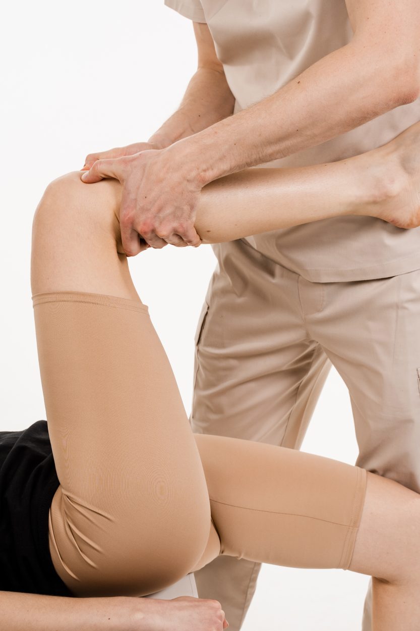 Hip and Knee Pain Relief Jersey City, Elizabeth, NJ -Complete Physical  Rehabilitation